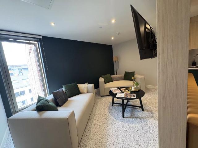 Studio for rent in Chinatown, Liverpool