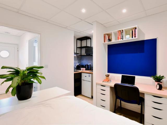 Studio for rent in Harborne, West Midlands