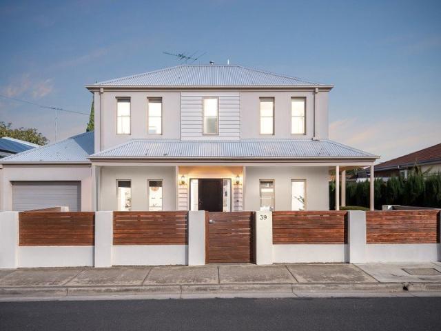 Townhouse for sale in Geelong, Victoria