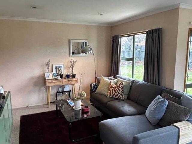 House for rent in Otakou