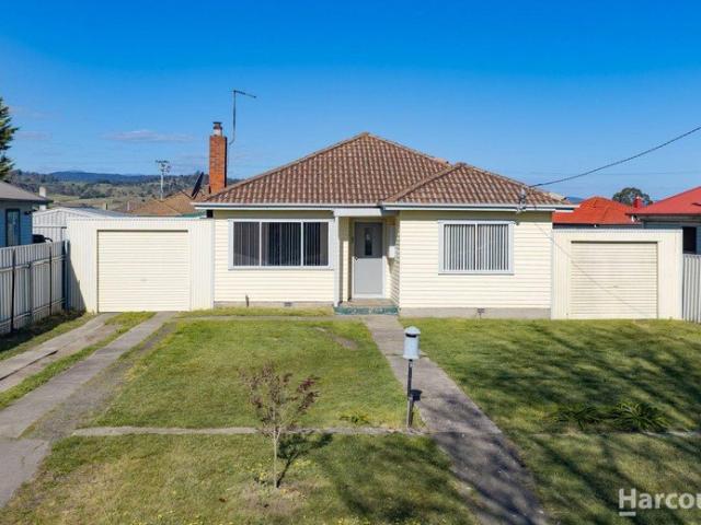 House for sale in Mayfield, Launceston