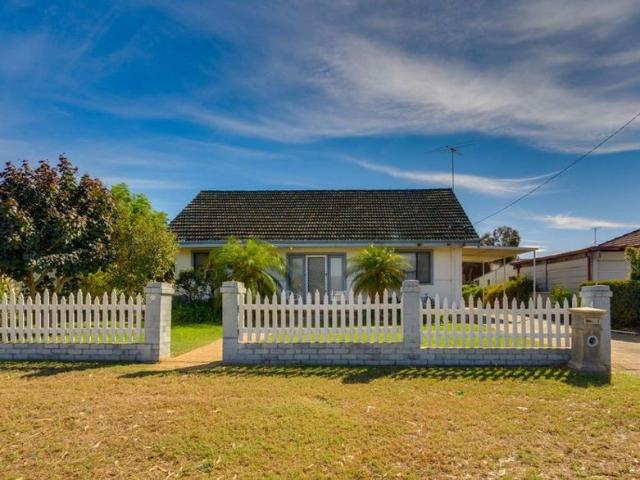 House for rent in Dudley Park