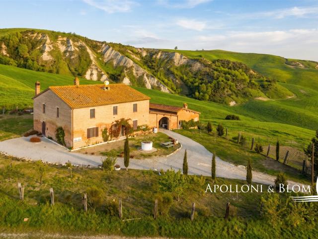 Casa in vendita a Asciano, Toscana