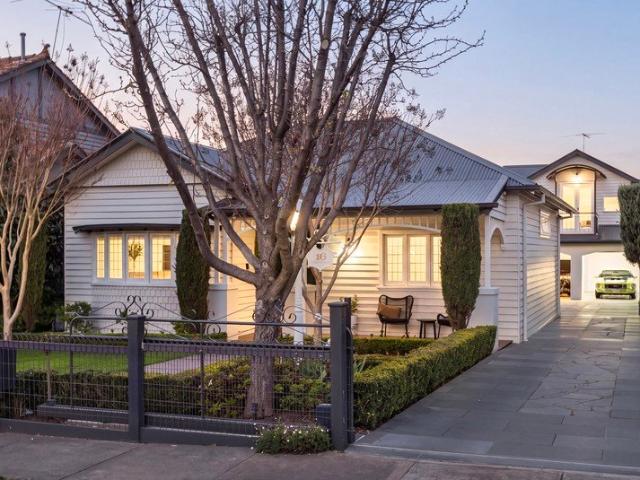House for sale in Essendon, Melbourne