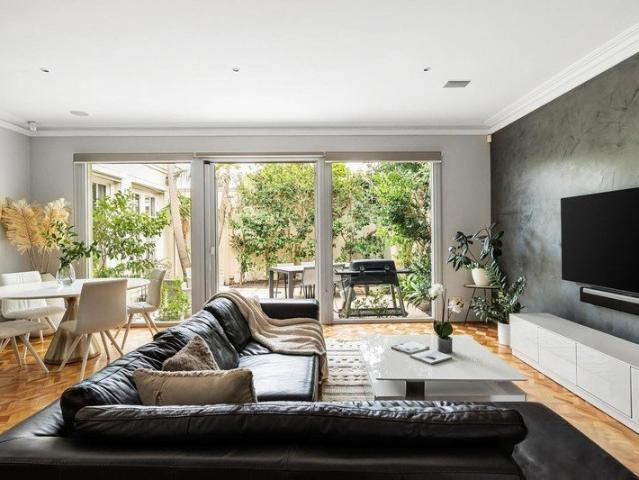 Townhouse for rent in Brighton, Melbourne