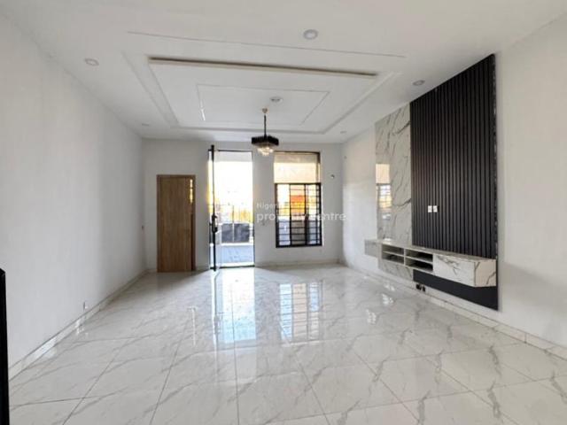 House for sale in Eti Osa, Lagos