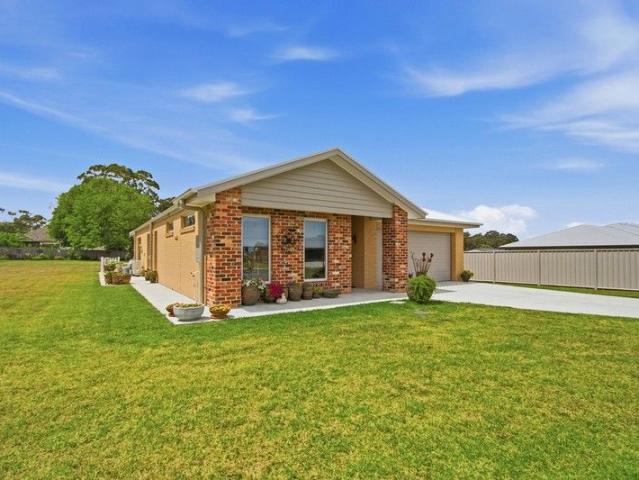 House for sale in Johnsonville, Victoria