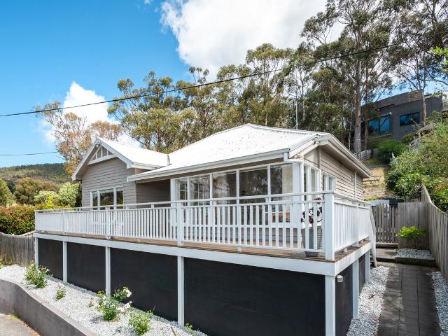 House for rent in Sandy Bay