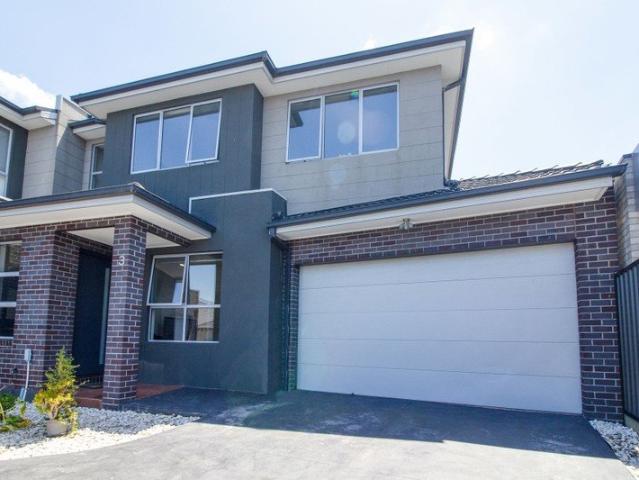 Townhouse for rent in Camerons Creek, Victoria