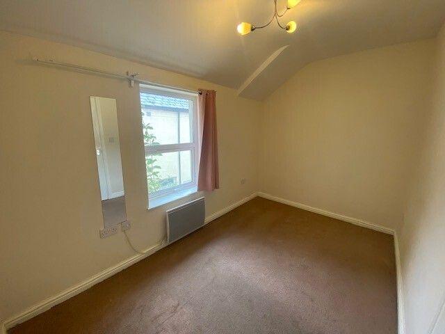 Apartment for rent in Plasnewydd, Falcon Lodge
