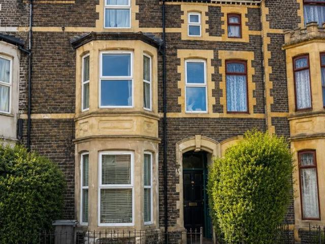House for rent in Plasnewydd, Falcon Lodge