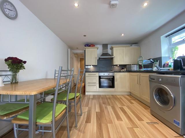 House for rent in Plasnewydd, Cardiff