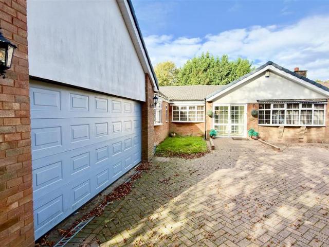 House for rent in Little Aston, Lichfield