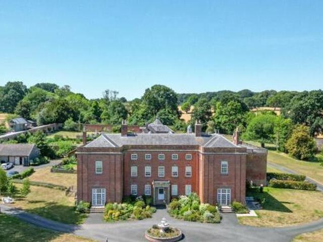 House for sale in Merryhill, West Midlands