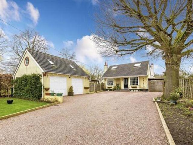 House for sale in Merryhill, West Midlands