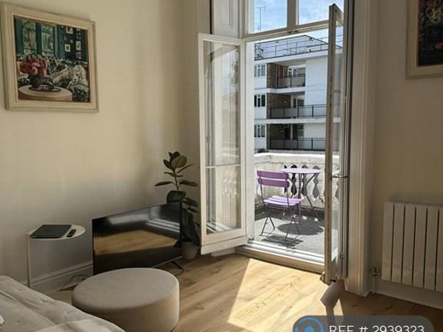 House for rent in Pimlico, Greater London