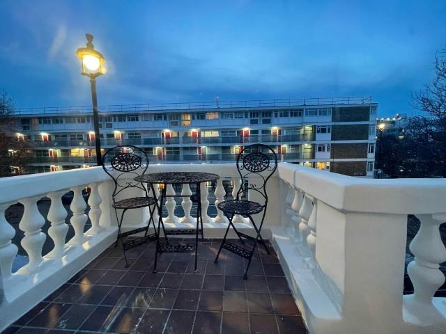 Apartment for rent in Tachbrook Estate, Greater London