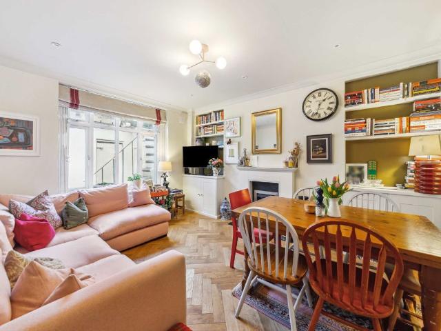 Apartment for rent in Pimlico, Greater London