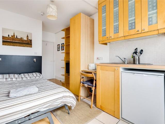 Apartment for rent in Pimlico, Isle Of Man