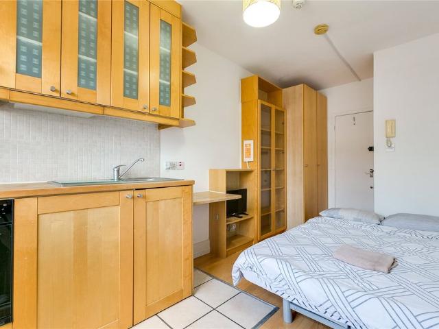 Apartment for rent in Pimlico, Isle Of Man