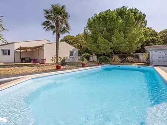 Maison vente à La Rochelle, Clavette