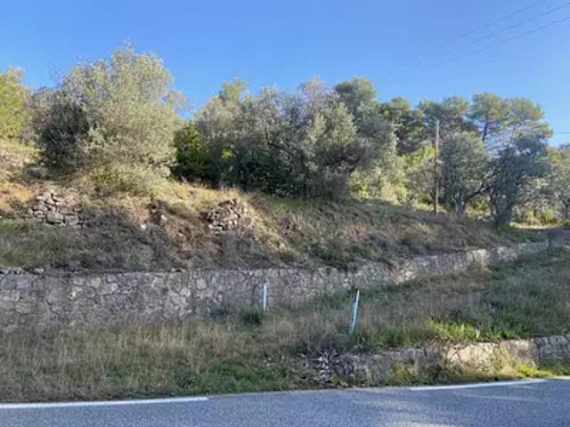 Terrain vente à Claviers, Var