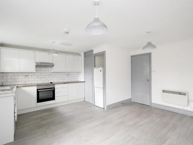 Apartment for rent in Upper Walthamstow, Greater London