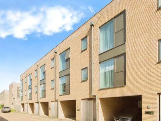 House for sale in Arbury, Cambridgeshire