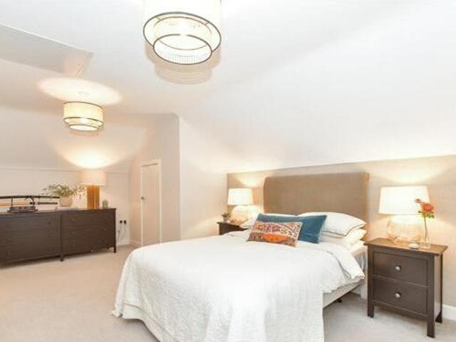 House for sale in Littlecote, West Sussex