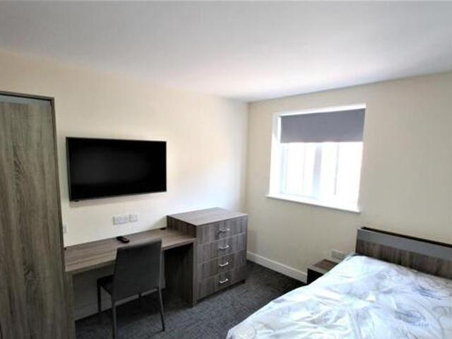 House for rent in Ball Hill District Centre, Coventry