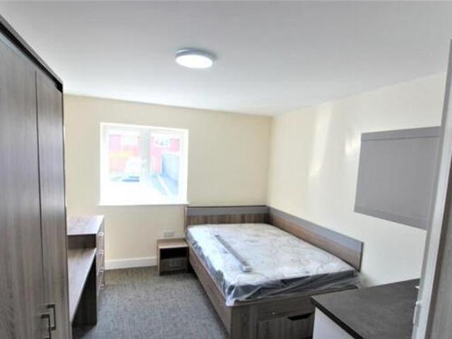 House for rent in Ball Hill District Centre, Coventry