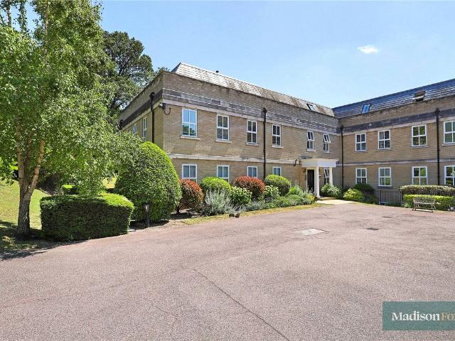 Apartment for rent in London Borough of Redbridge, Greater London