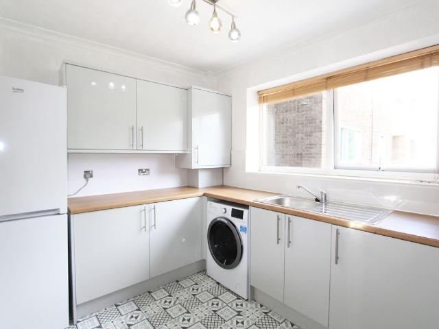 House for rent in Hendon, Greater London