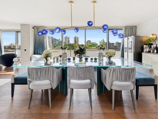 Apartment for rent in Chelsea Waterfront, Greater London