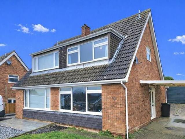 House for sale in Key Street, Suffolk