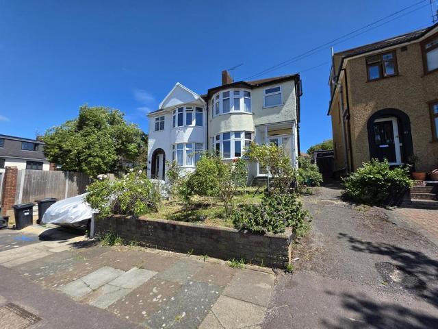 House for rent in Clayhall, Greater London