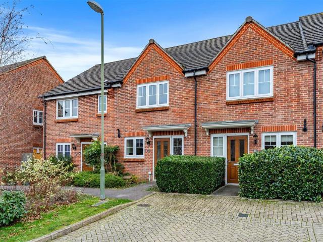 Apartment for rent in Westborough, Surrey