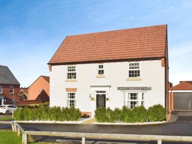 House for sale in Wigston Magna, Leicestershire