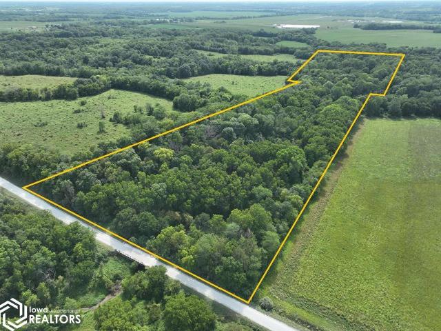 Farm for sale in Wayland, Iowa