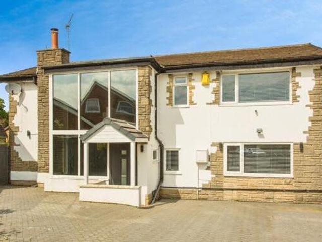 House for sale in Clayton Green, Andertons Mill
