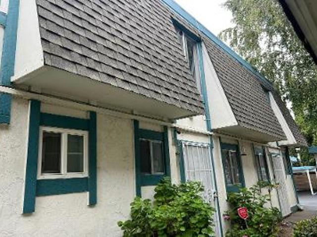 Condo for sale in Concord Condo for sale in Concord