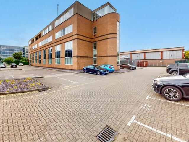 Apartment for rent in Hayes, Greater London