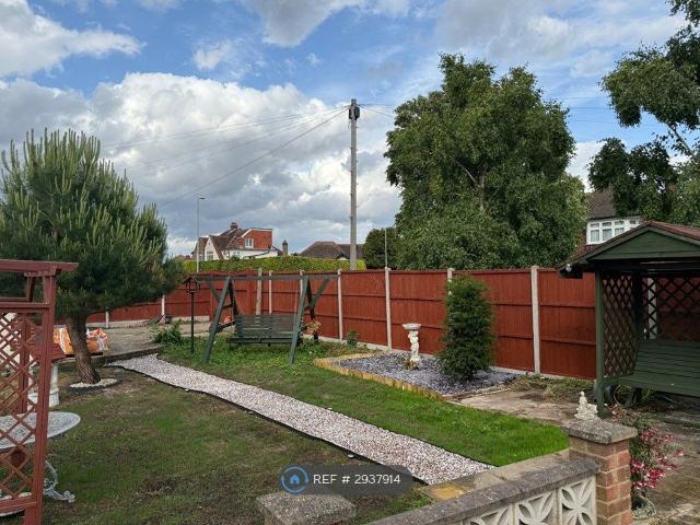 House for rent in Hook, Greater London