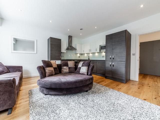 Apartment for rent in London Borough of Hillingdon, Greater London