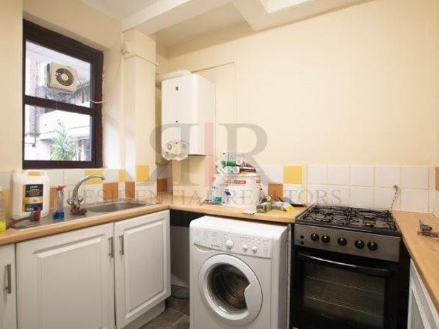 Apartment for rent in Oval, Greater London