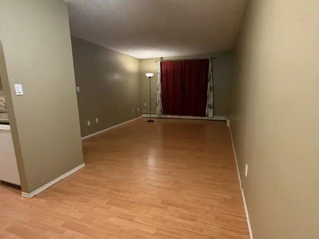 Condo for rent in Wedgewood, Alberta