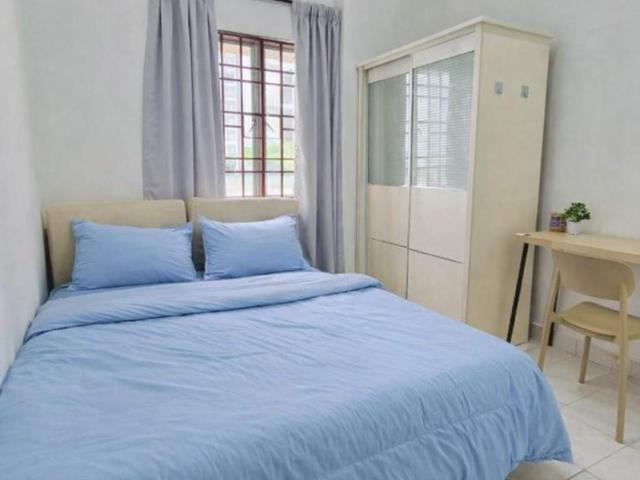 Room for rent in Wellesley, Penang