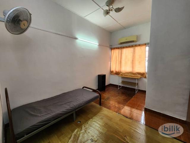 Room for rent in SS 25, Petaling Jaya