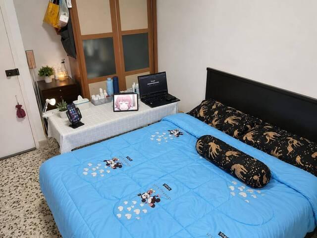 Room for rent