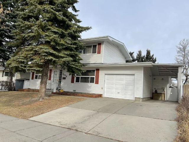 Room for rent in Brentwood, Calgary